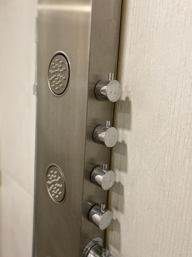 Le Roofound - Porte De Paris - Metro A 5Min - Entree Personnelle Charenton-le-Pont Exteriör bild